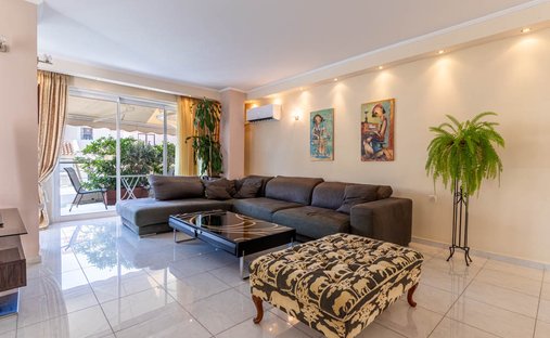 Haus in Glyfada, Attika, Griechenland 1