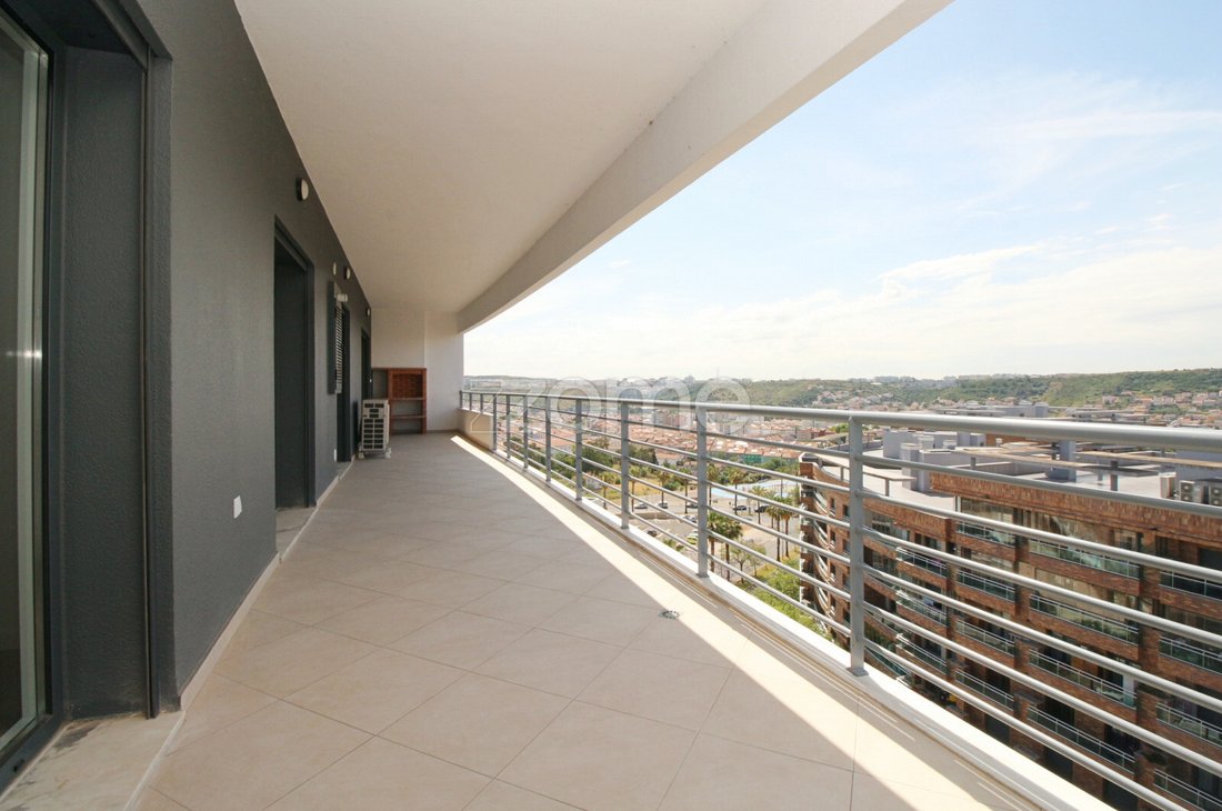 Apartment in Odivelas, Lisbon, Portugal 1 - 13422385