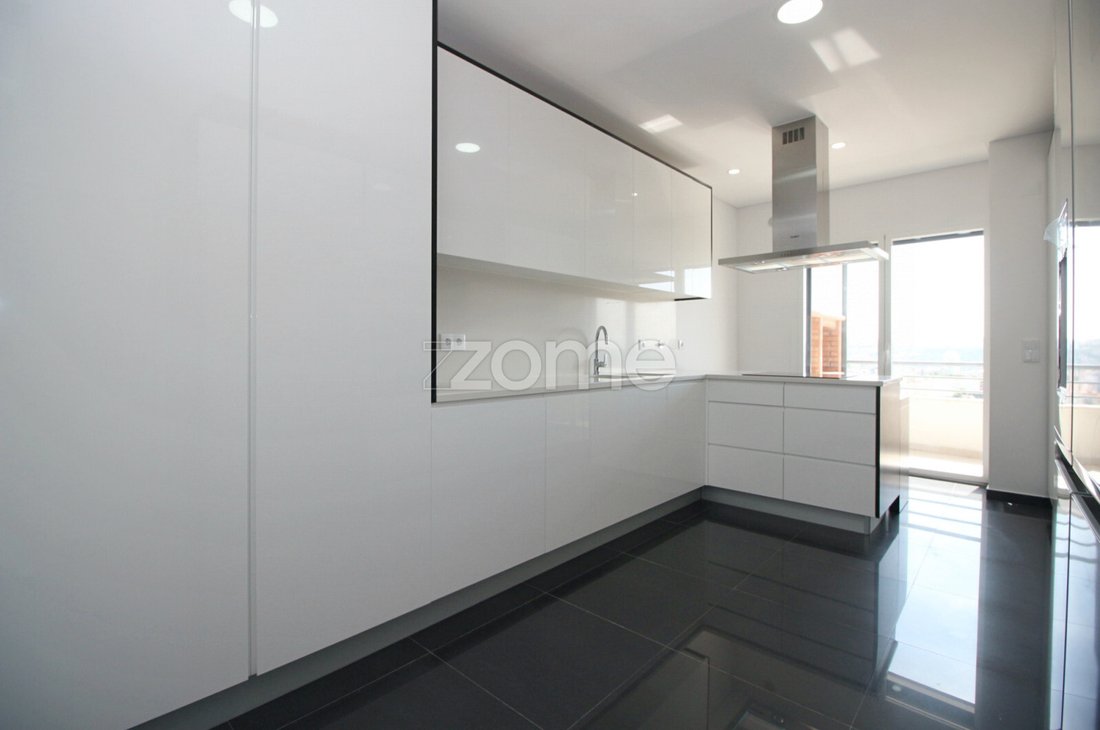 Odivelas Apartment In Odivelas, Lisbon, Portugal For Sale (13422494)