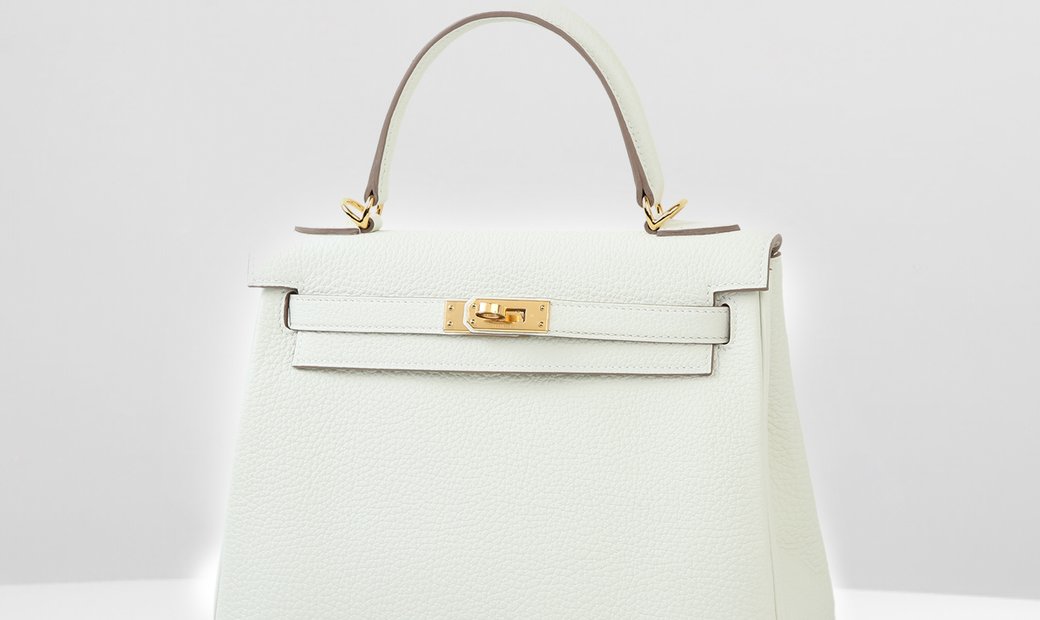 Hermès Kelly 25 Togo Leather Handbag In Dubai, Dubai, United Arab ...