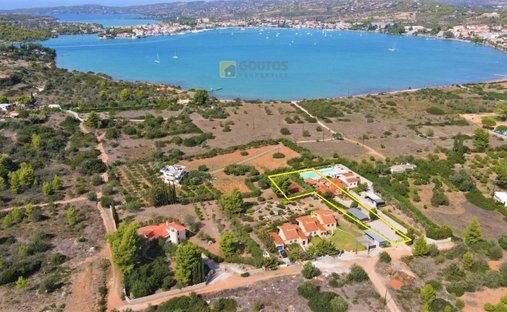 Villa à Koinotita Portoxeliou, Kranidi, Grèce 1