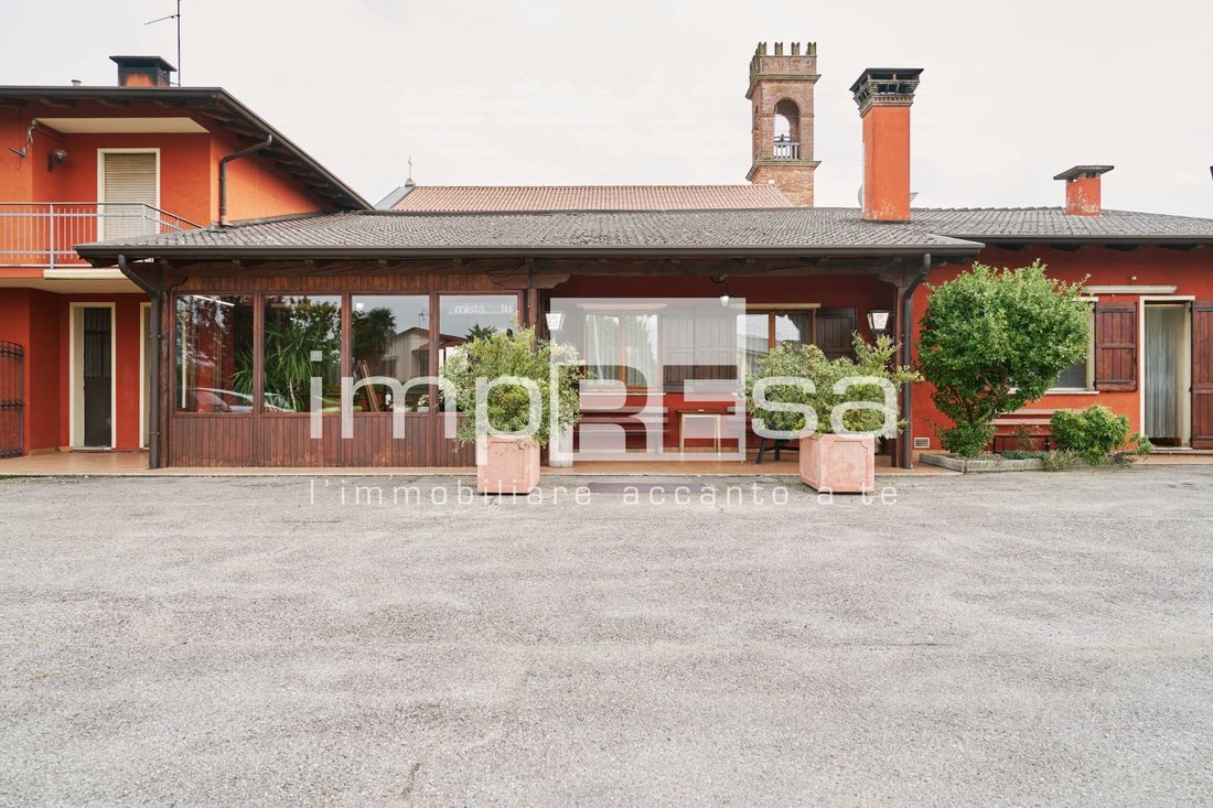 House in San Donà di Piave, Veneto, Italy 1 - 13422661
