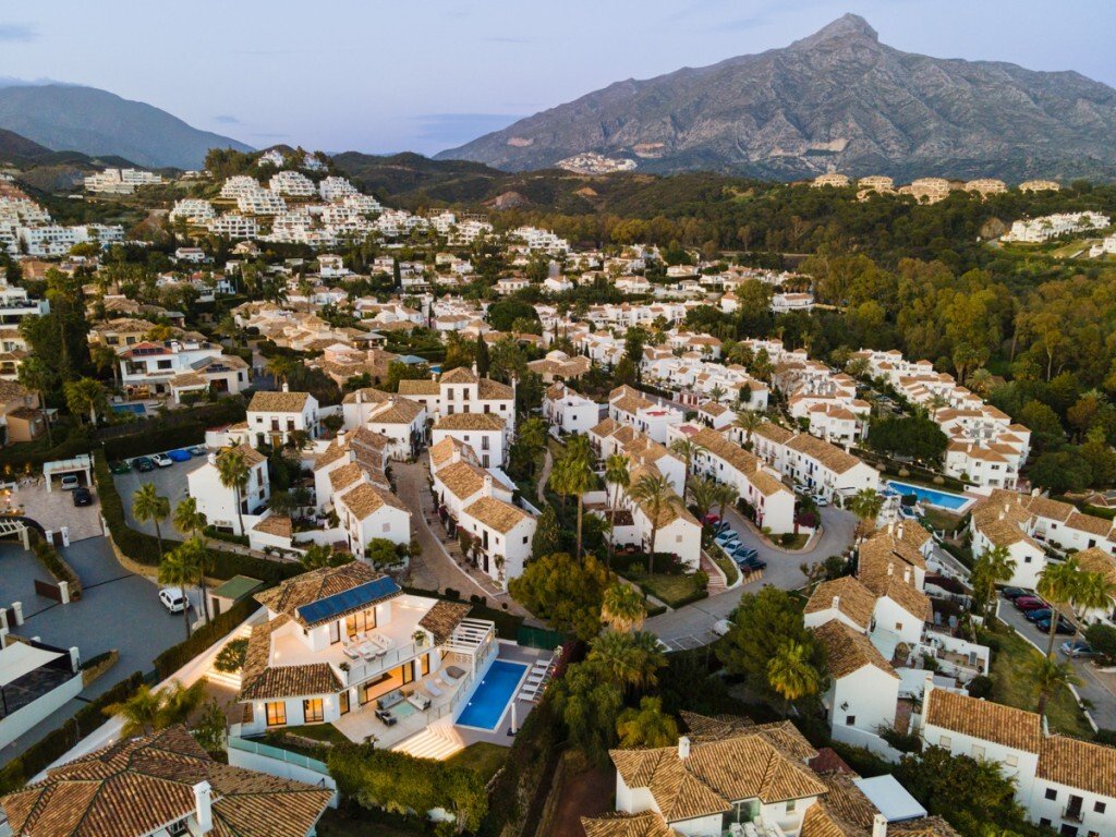 Villa in Puerto Banus, Marbella, Spain 4 - 13423619