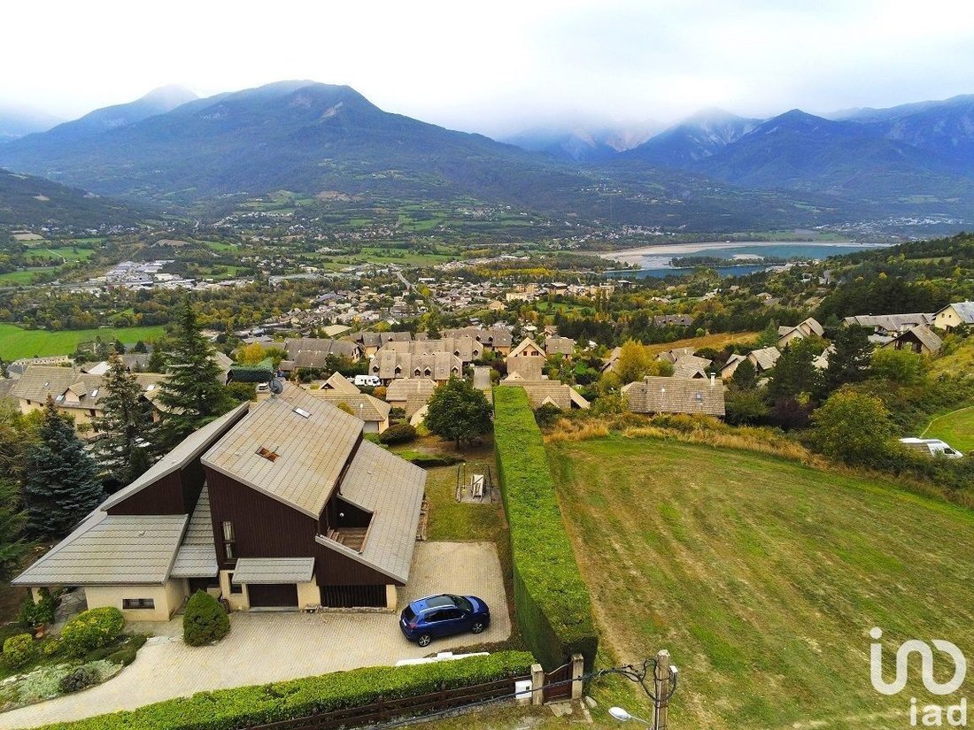 Vente Maison D'architecte 6 Pièces In Embrun, Ontario, Canada For Sale