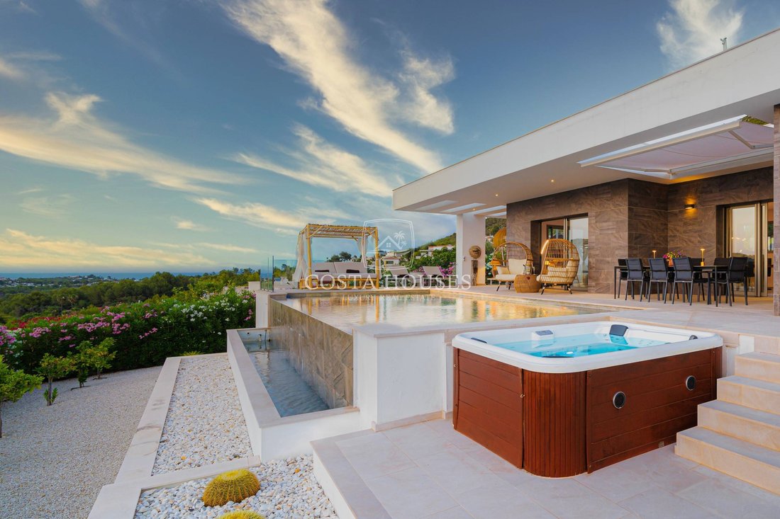 Villa in Xabia / Javea, Valencian Community, Spain 2 - 13422732
