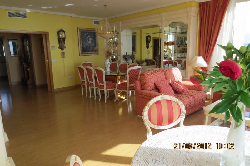 Apartment in Benidorm, Valencian Community, Spain 2 - 13423950