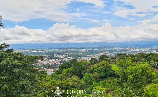 Land in Santa Ana, San José Province, Costa Rica 1