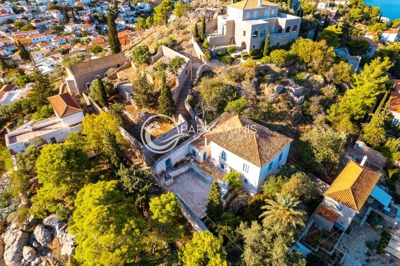 House in Hydra, Attica, Greece 4 - 13421480