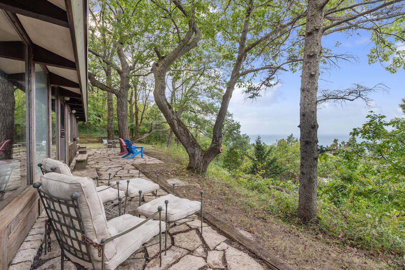 Historic Home On The Shores Of Lake Michigan In Porter, Indiana, United