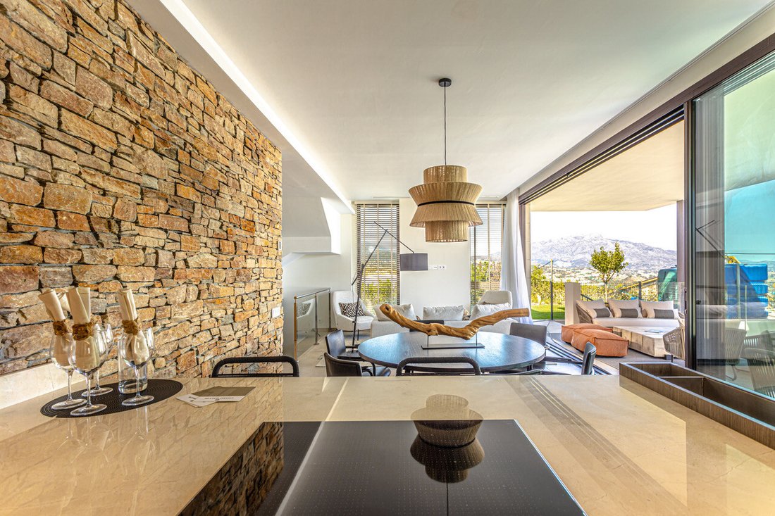 Villa in Marbella, Andalusia, Spain 2 - 13422071
