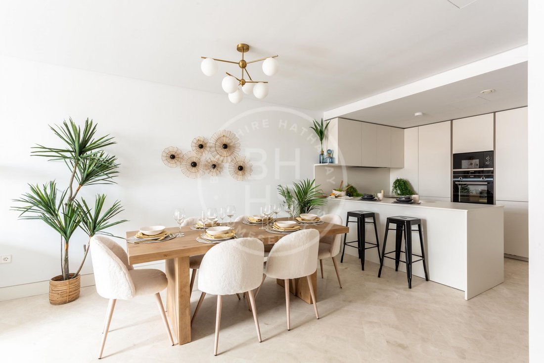 Madrid Apartment In Chamberí, Community Of Madrid, Spain For Sale