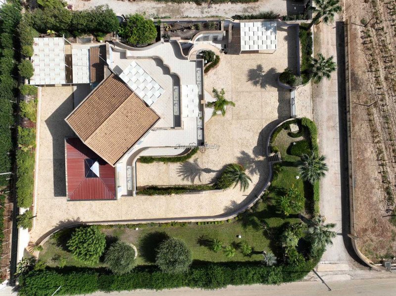 Ragusa Villa In Donnalucata, Sicily, Italy For Sale (12712788)