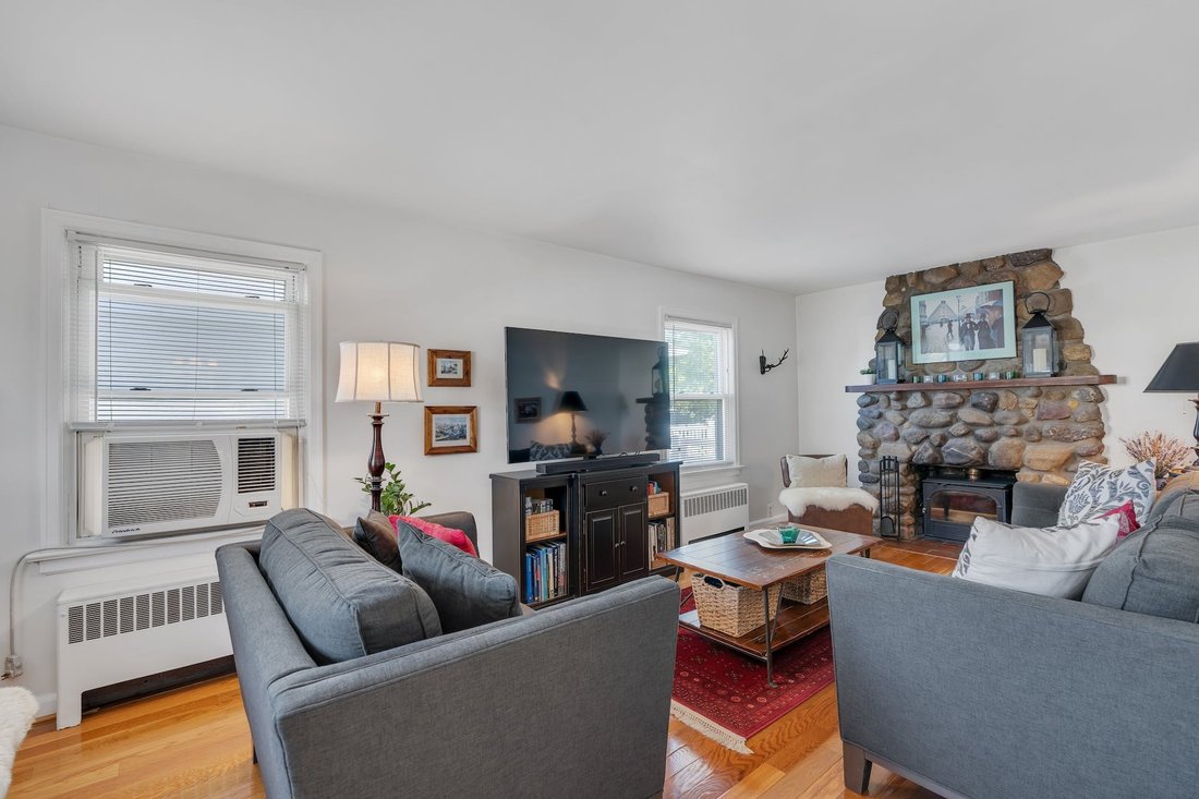 347 Locust Avenue, Garwood Boro, In Garwood, New Jersey, Vereinigte