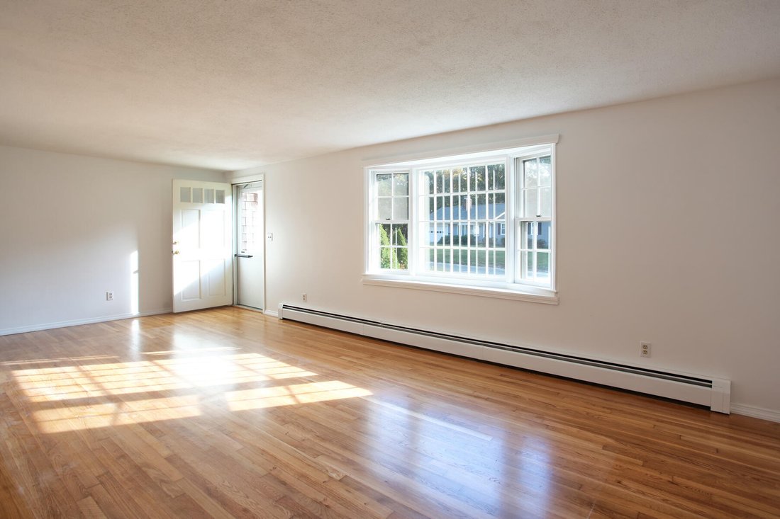 409 Buckskin Path In Barnstable, Massachusetts, United States For Sale