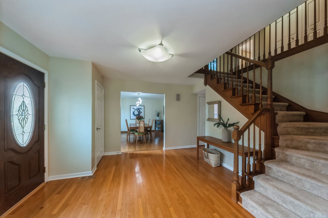 Wonderful Lake Terramere Community In Prospect Heights, Illinois