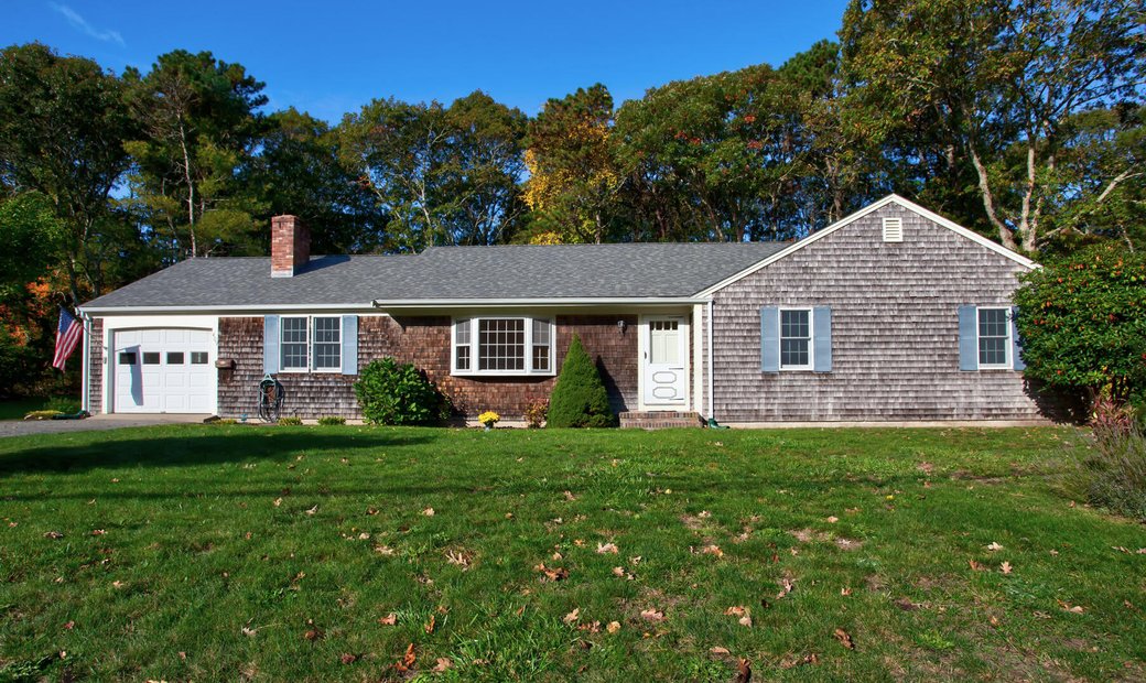 409 Buckskin Path In Barnstable, Massachusetts, United States For Sale