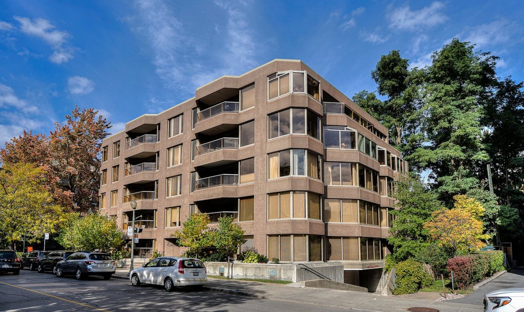 Westmount, Qc In Westmount, Quebec, Canada For Sale (13428525)