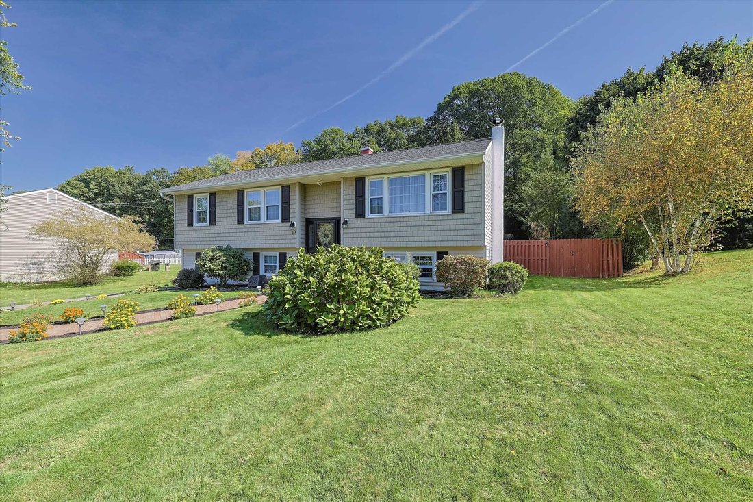 10 Pippin Lane, Wappinger, Ny In Wappingers Falls, New York, United