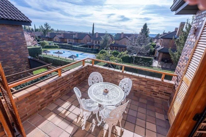 Detached House In Urb. Punta In Las Rozas De Madrid, Community Of