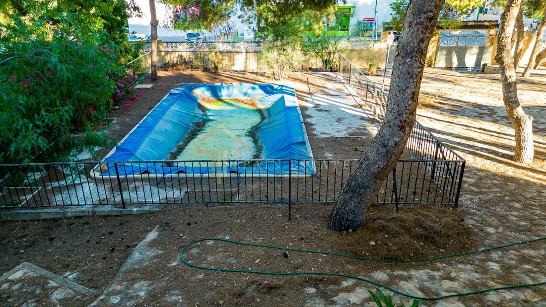 Villa in Torrevieja, Valencian Community, Spain 5 - 13429806