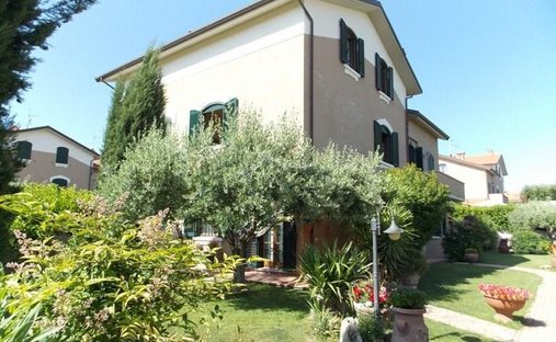 Country House in Lillatro Station, Rosignano Marittimo, Italy 1