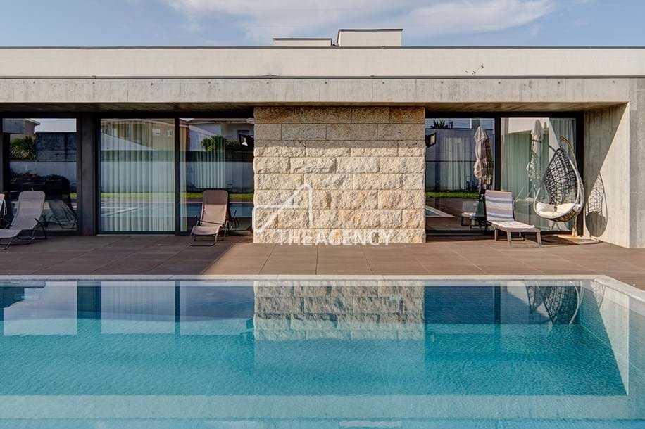 Villa in Canidelo, Porto District, Portugal 4 - 13396826