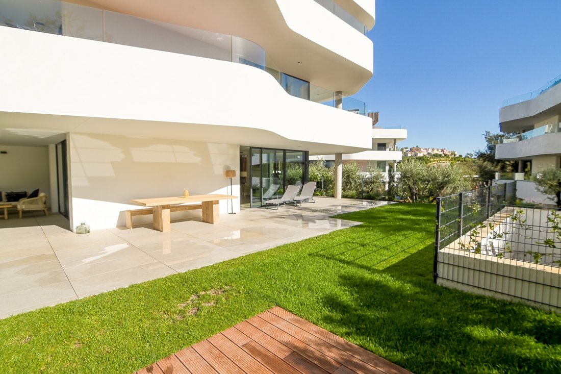 Apartment in Sotogrande, San Roque, Andalusia 1 - 13429807
