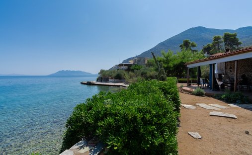 Land in Community of Ancient Epidavros, Epidavros, Greece 1