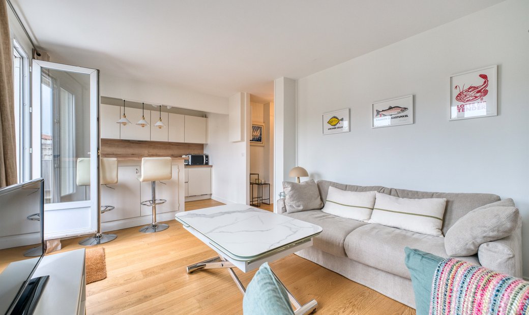 Apartment In La Rochelle, Nouvelle Aquitaine, France For Sale (13433413)