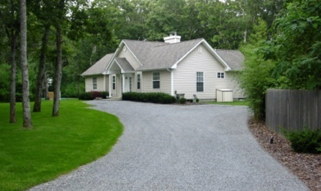 Unique Seasonal Rental On A Bucolic In East Quogue, New York, United