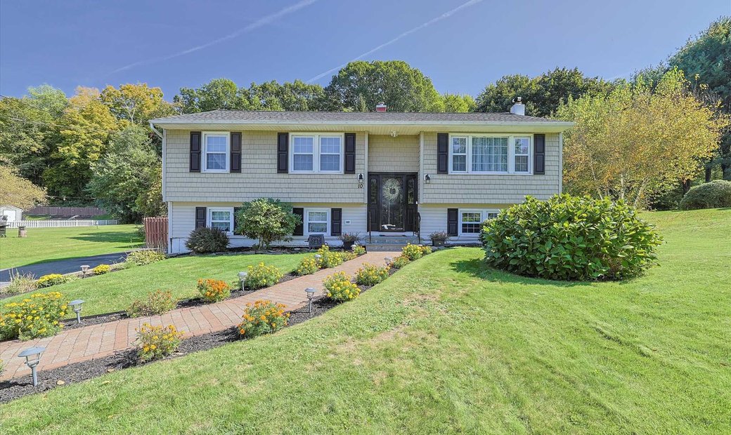 10 Pippin Lane, Wappinger, Ny In Wappingers Falls, New York, United