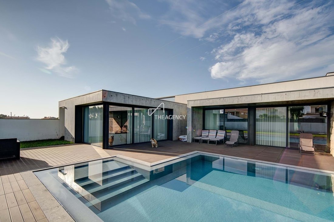 Villa in Canidelo, Porto District, Portugal 3 - 13396826