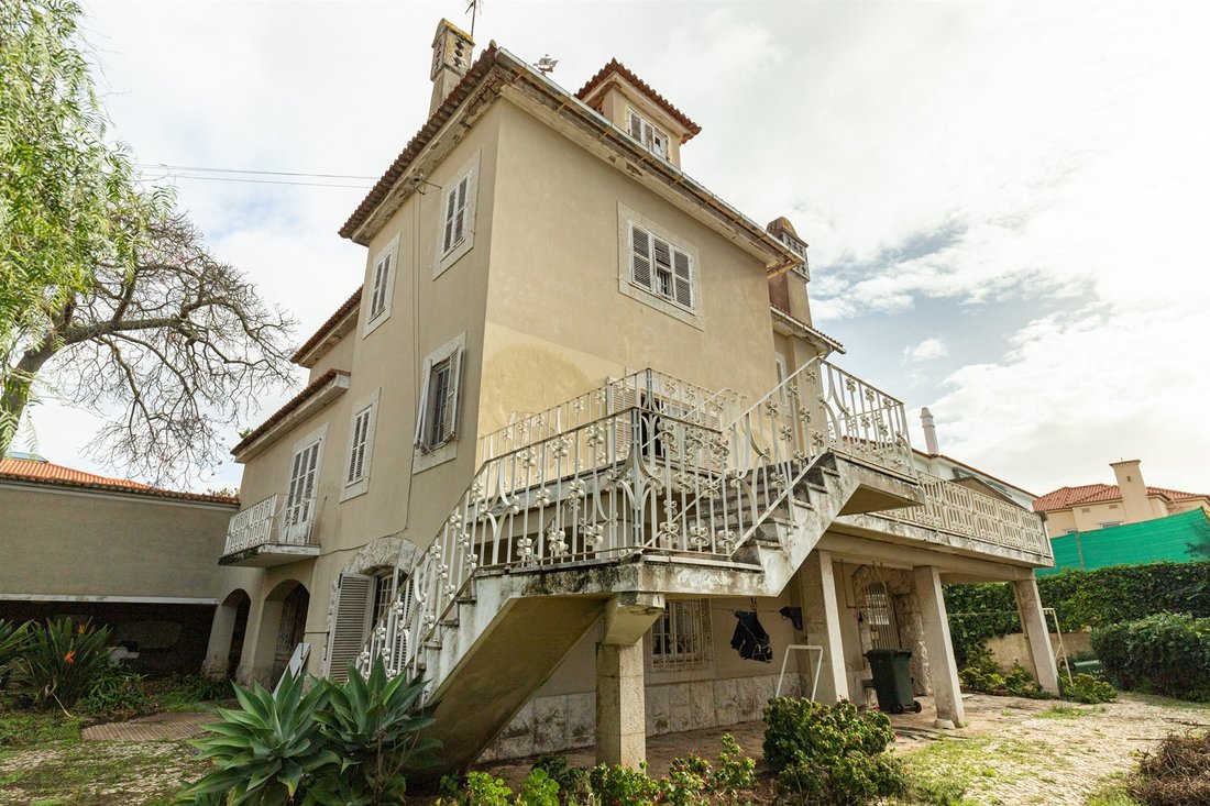 Detached House, 10 Bedrooms, For Sale In Lisbon, Lisbon, Portugal For