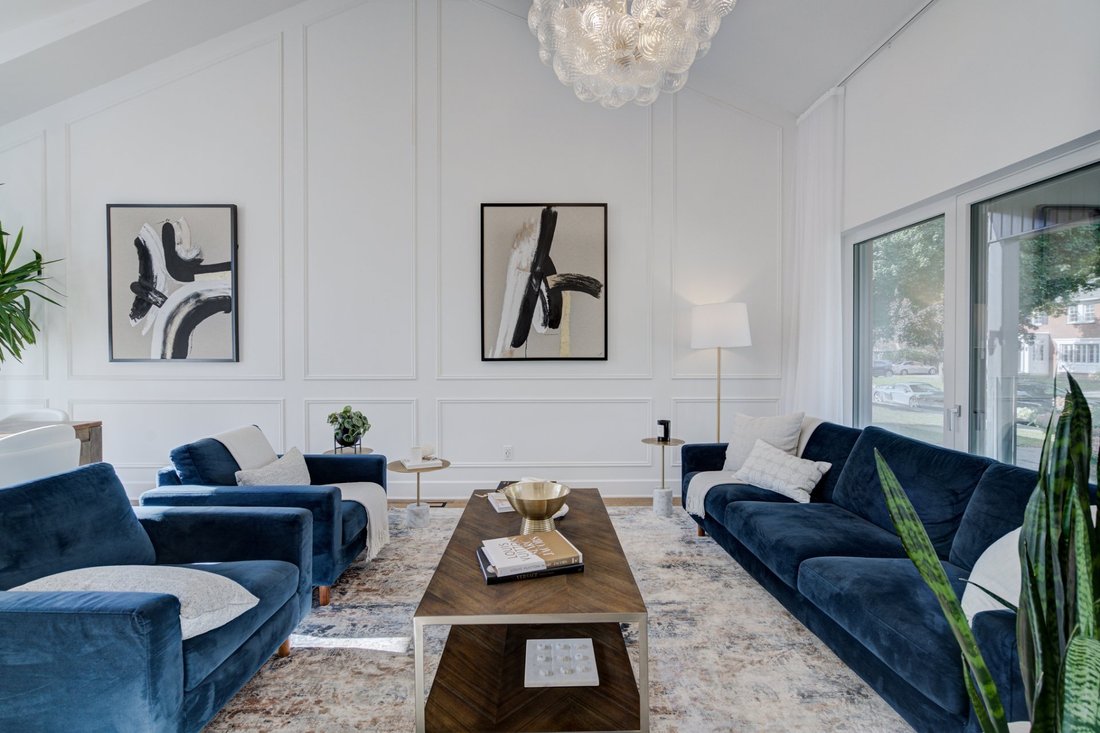 Mont Royal, Qc In Mount Royal, Quebec, Canada For Sale (13432719)