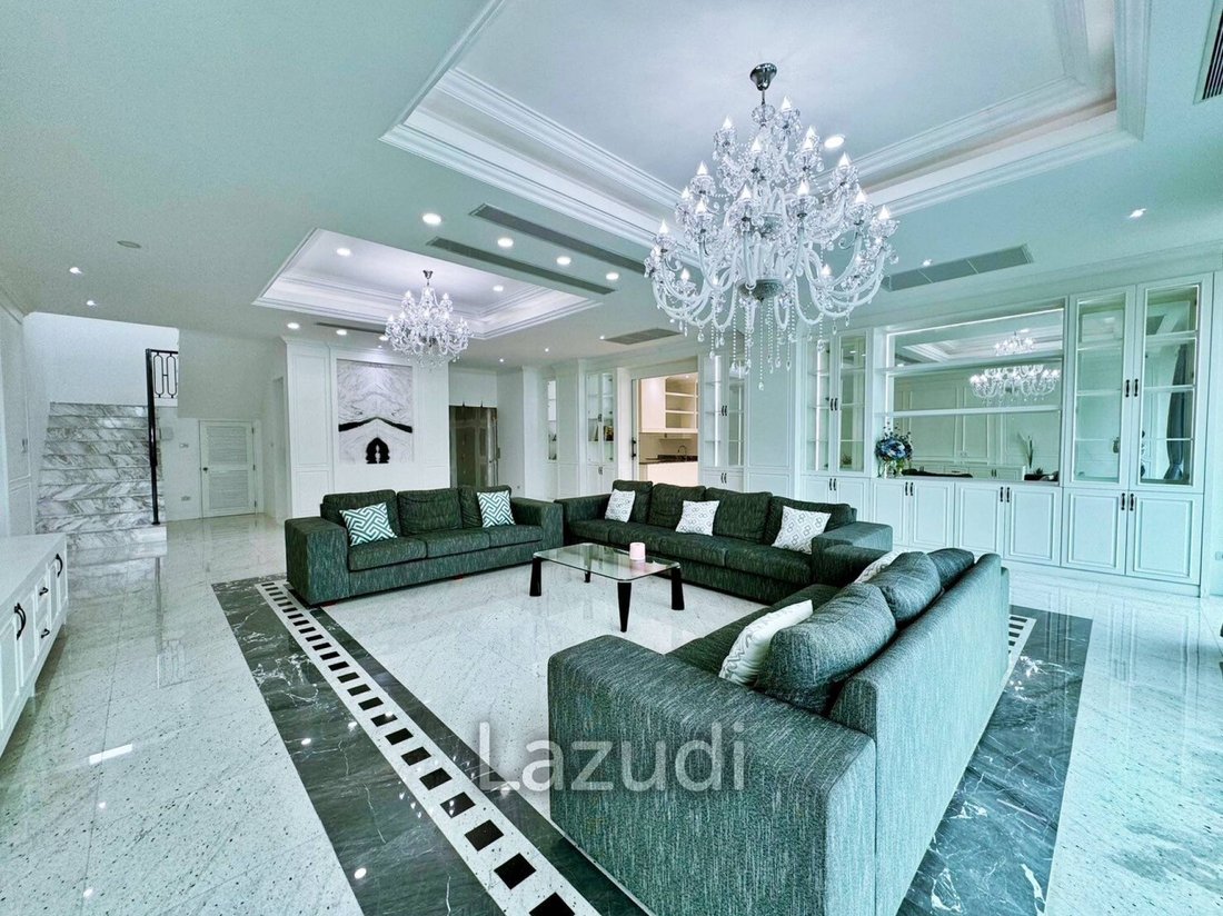 Villa in Pattaya City, Chon Buri, Thailand 2 - 13431701