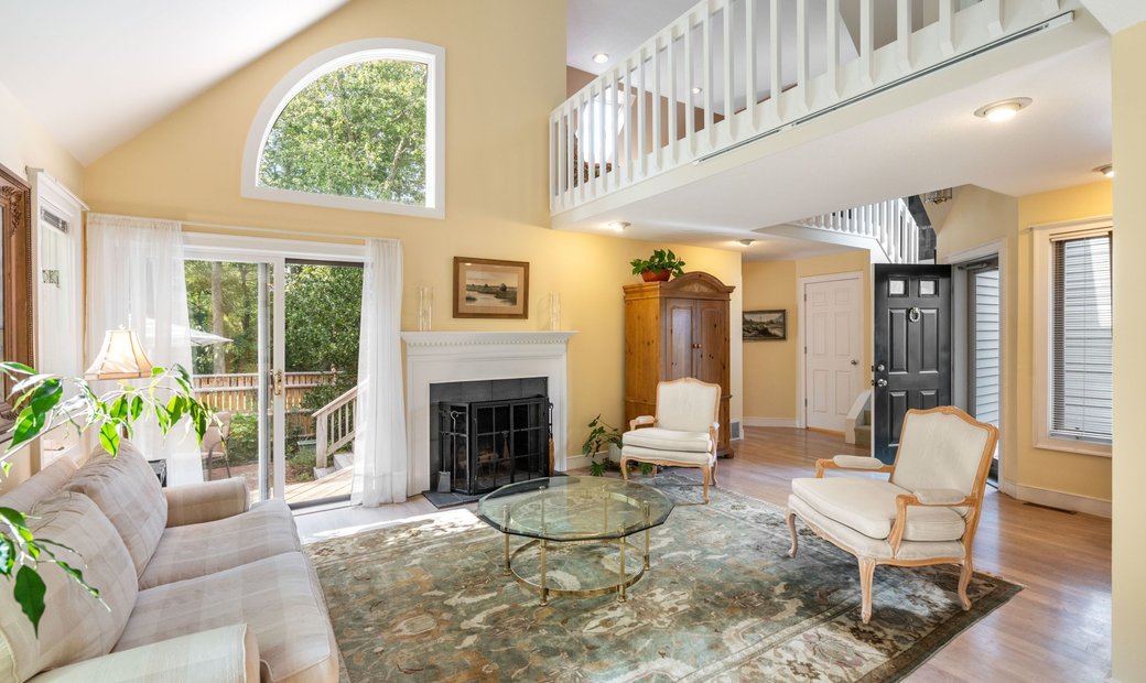 100 Pond Street, Cohasset, Ma, 02025 In Cohasset, Massachusetts, United