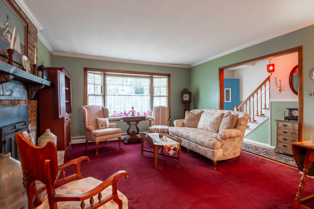 425 6th Street, East Northport, Ny, In East Northport, New York, United