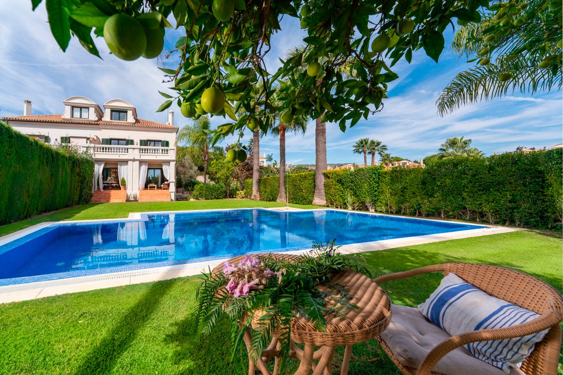House in Sotogrande, San Roque, Andalusia 1 - 13429335