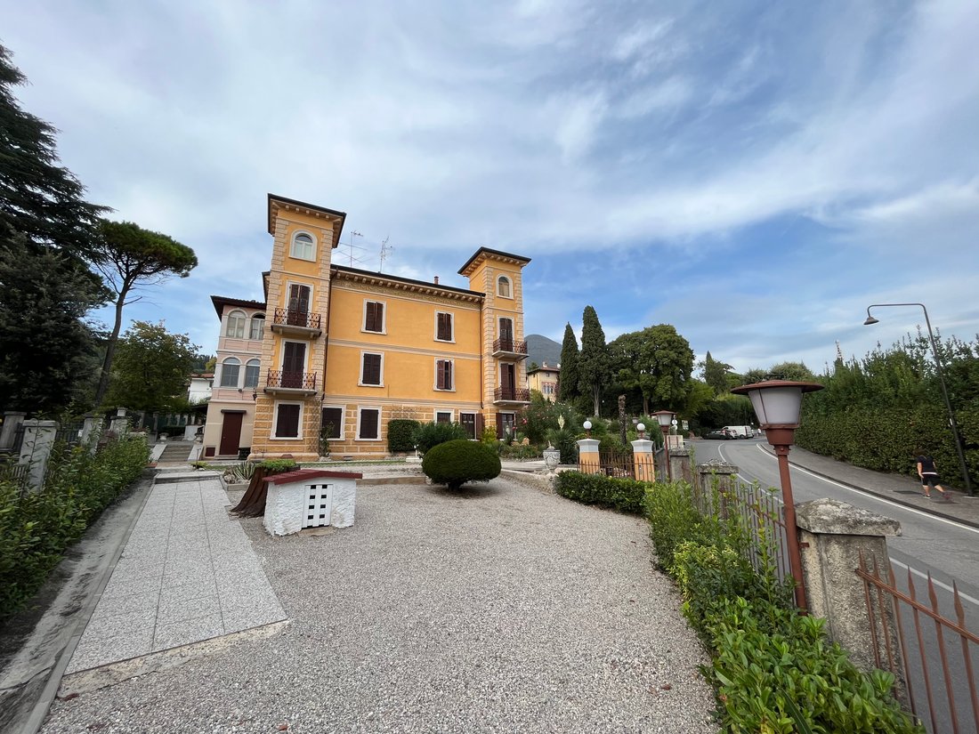Apartment in Gardone Riviera, Lombardy, Italy 2 - 13433150