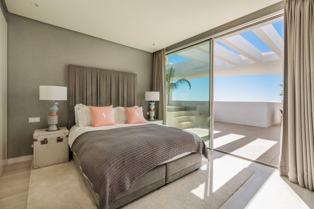 Penthouse in Marbella, Andalusia, Spain 5 - 13436023