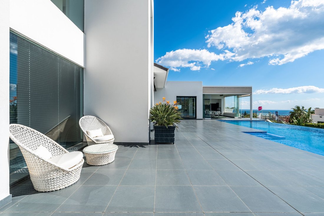 Villa in Marbella, Andalusia, Spain 1 - 13436024