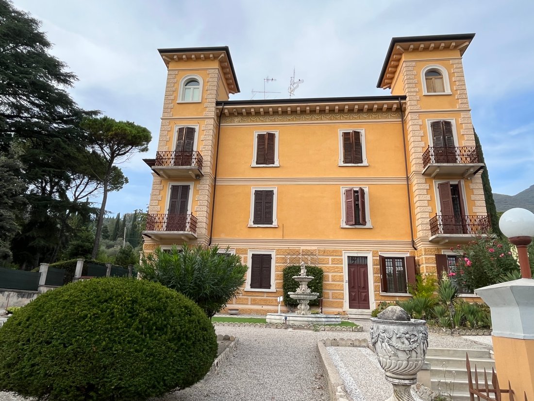 Apartment in Gardone Riviera, Lombardy, Italy 3 - 13433150