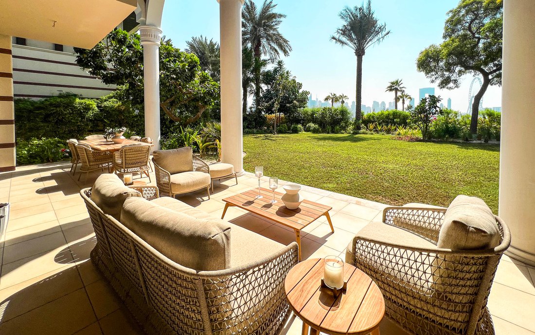 Villa in Dubai, United Arab Emirates 2 - 13436020