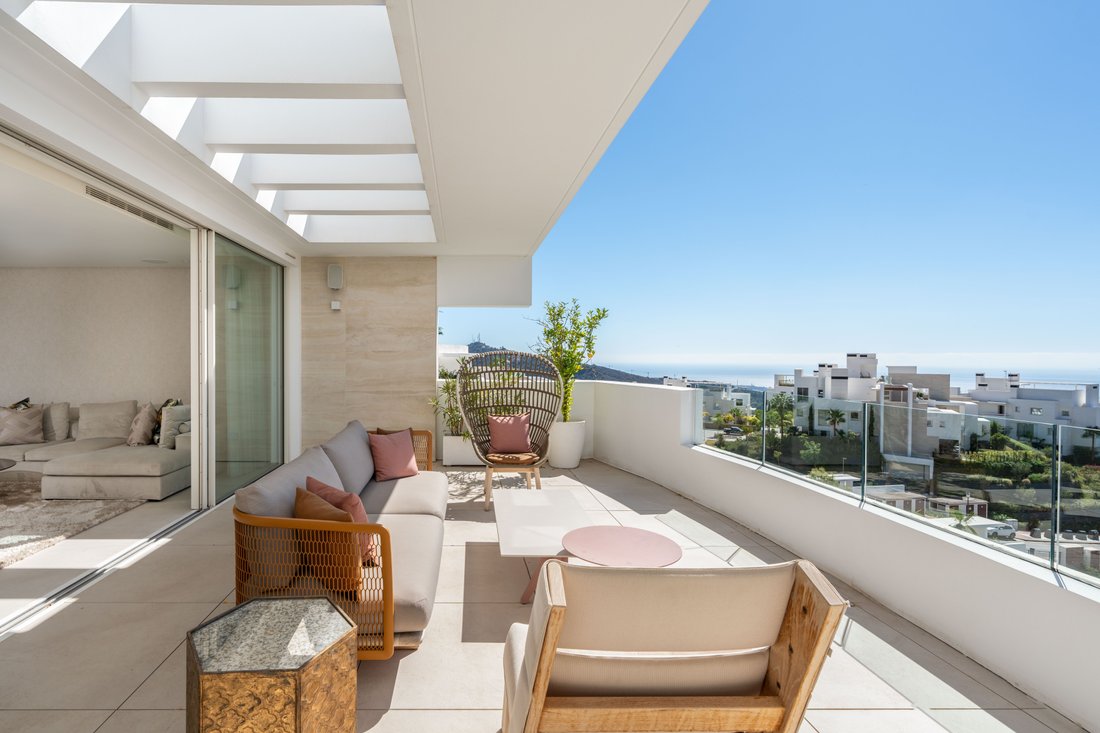 Penthouse in Marbella, Andalusia, Spain 2 - 13436023