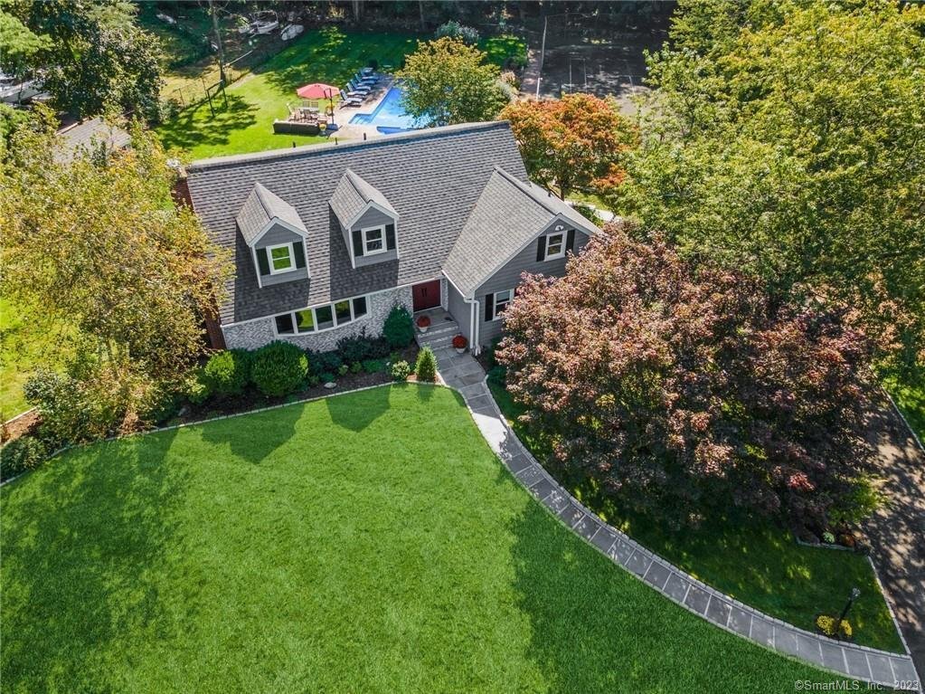 Unique Westover Home With All The In Stamford, Connecticut, United