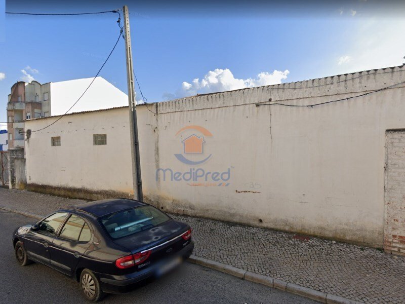 Land for sale in Montijo, Portugal — €690,000