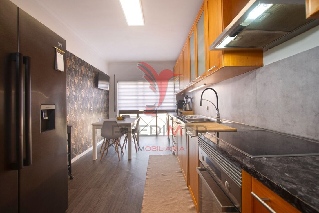 Two Bedroom Apartment In Quinta Do Conde In Quinta Do Conde, Setubal