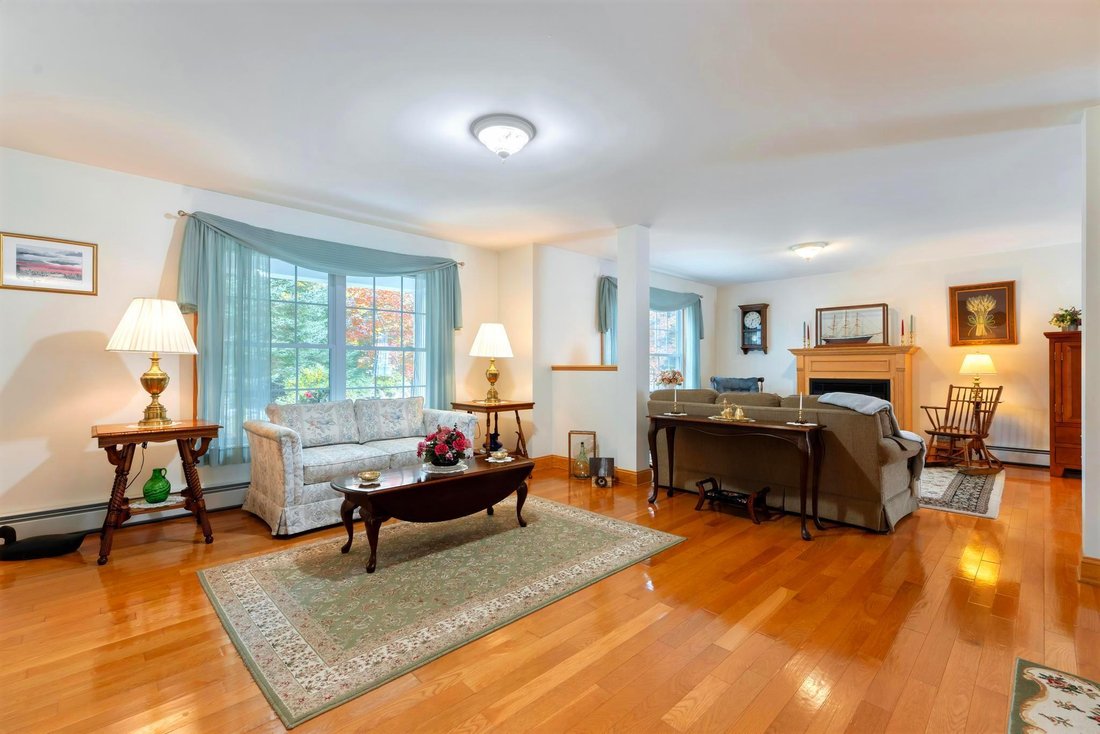 17 Meadow Lane In Glenburn, Maine, United States For Sale (13436485)