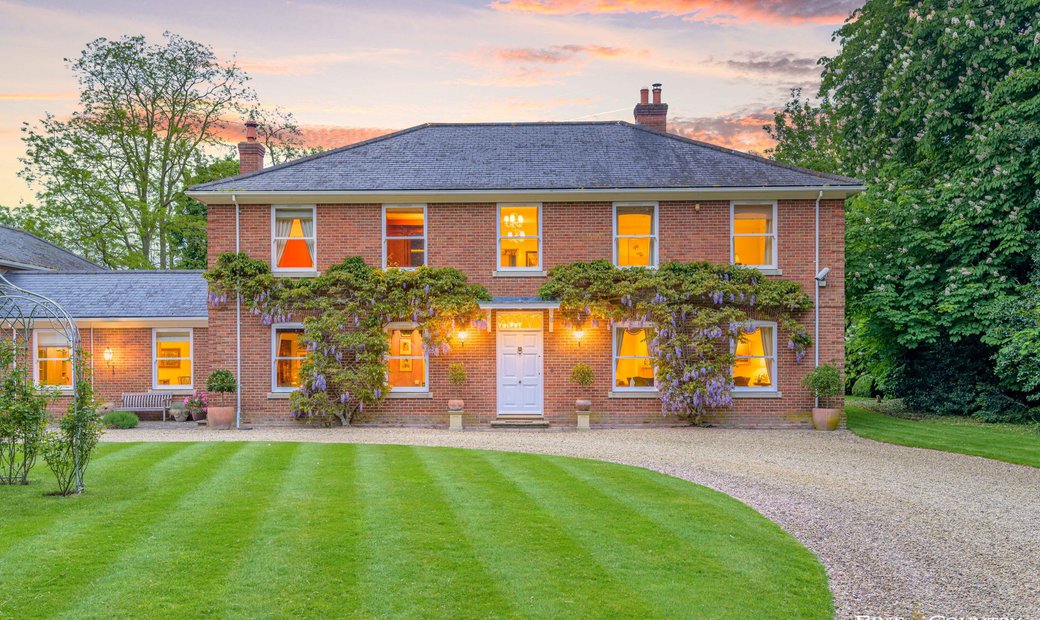 5 Bedroom Detached House For Sale In In Spalding, England, United