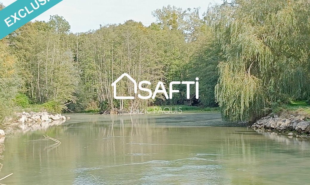 Alte Mühle Mit Teich Und In Château Thierry, Nord Pas De Calais